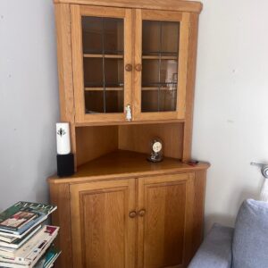 9. Solid oak corner unit